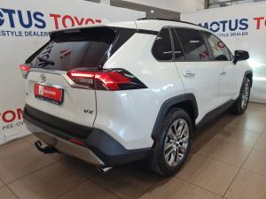 Toyota RAV4 2.0 VX - Image 2