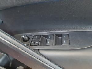 Toyota Corolla Cross 1.8 GR-Sport - Image 22