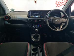 Hyundai Grand i10 1.0 Premium hatch - Image 6