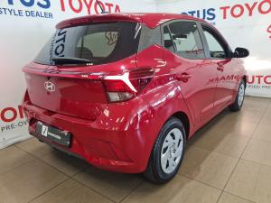 Hyundai Grand i10 1.0 Premium hatch - Image 2