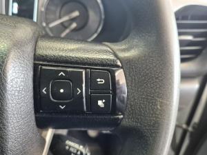 Toyota Hilux 2.4 GD-6 Raider 4X4 automaticD/C - Image 10