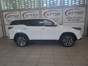 Toyota Fortuner 2.8GD-6 Raised Body automatic - Image 3
