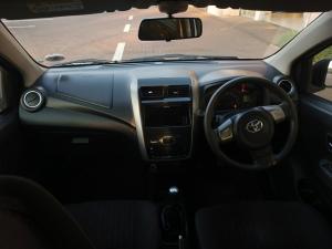 Toyota Agya 1.0 - Image 6