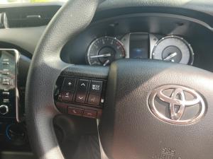 Toyota Hilux 2.4 GD-6 RB Raider automaticD/C - Image 9