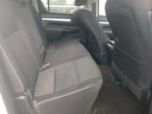 Toyota Hilux 2.4 GD-6 RB Raider automaticD/C - Image 13