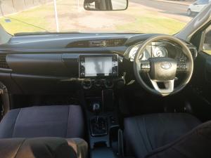Toyota Hilux 2.4 GD-6 RB Raider automaticE/CAB - Image 6
