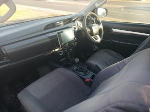 Toyota Hilux 2.4 GD-6 RB Raider automaticE/CAB - Image 7