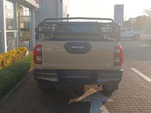 Toyota Hilux 2.8 GD-6 RB Legend 4X4E/CAB - Image 5