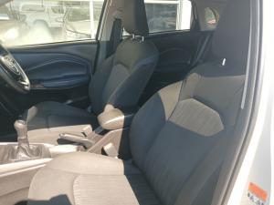 Suzuki Baleno 1.5 GLX - Image 15