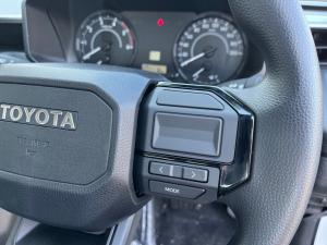 Toyota Hilux 2.8 GD-6 RB SRX 4X4 automaticD/C - Image 10