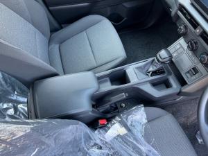Toyota Hilux 2.8 GD-6 RB SRX 4X4 automaticD/C - Image 12