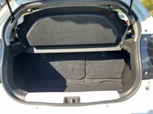 Toyota Vitz 1.0 XR AMT - Image 20