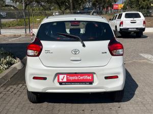 Toyota Vitz 1.0 XR AMT - Image 5