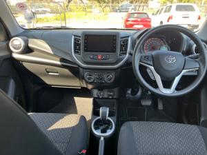Toyota Vitz 1.0 XR AMT - Image 6