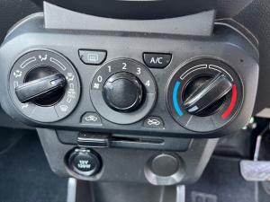 Suzuki S-PRESSO 1.0 GL AMT - Image 18