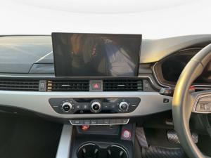 Audi A4 40TFSI Advanced - Image 11