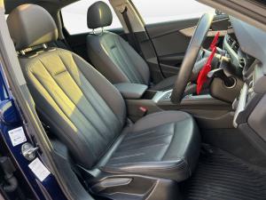 Audi A4 40TFSI Advanced - Image 13