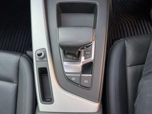 Audi A4 40TFSI Advanced - Image 18