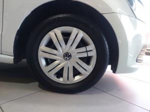 Volkswagen Polo Vivo hatch 1.4 Trendline - Image 13