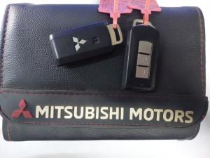 Mitsubishi Triton 2.4DI-D double cab 4x4 auto - Image 18
