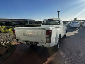 Isuzu D-Max Gen 6 250C single cab - Image 8