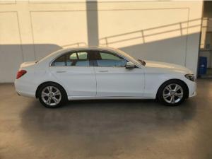Mercedes-Benz C-Class C180 auto - Image 3