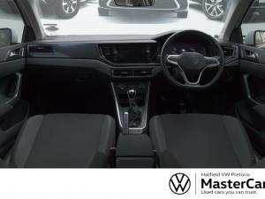 Volkswagen Polo hatch 1.0TSI Life manual - Image 10