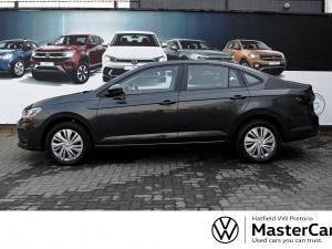 Volkswagen Polo sedan 1.6 manual - Image 3