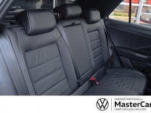 Volkswagen T-Roc 2.0TSI 4Motion R-Line - Image 9