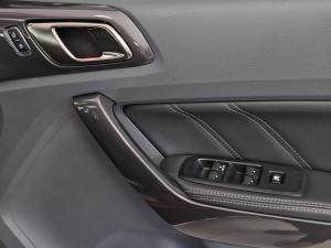 Ford Everest 3.2TDCi 4WD Limited - Image 14
