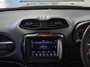 Jeep Renegade 1.4T Limited - Image 10