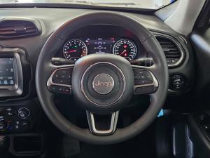 Jeep Renegade 1.4T Limited - Image 11