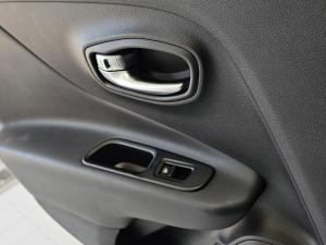 Jeep Renegade 1.4T Limited - Image 12