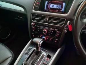 Audi Q5 2.0TDI S quattro auto - Image 12