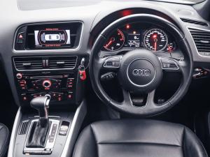Audi Q5 2.0TDI S quattro auto - Image 21