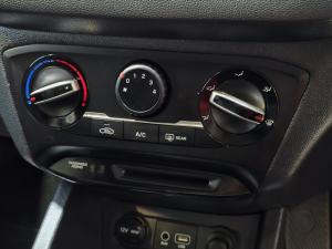 Hyundai i20 1.2 Motion - Image 15