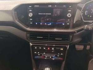 Volkswagen T-CROSS 1.5 TSI R-LINE DSG - Image 8