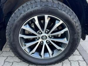 Toyota Land Cruiser Prado 2.8GD VX-L - Image 16