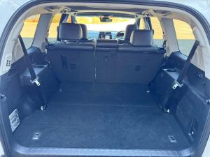 Toyota Land Cruiser Prado 2.8GD VX-L - Image 9