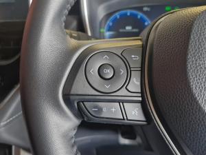 Toyota Corolla Cross 1.8 XR - Image 17