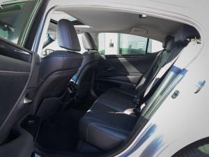 Lexus ES 250 EX - Image 16