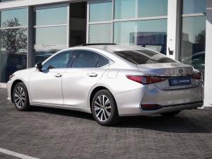 Lexus ES 250 EX - Image 5