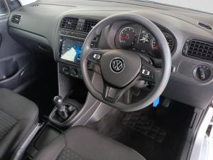 Volkswagen Polo Vivo hatch 1.4 - Image 14