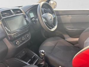 Renault Kwid 1.0 Techno manual - Image 14