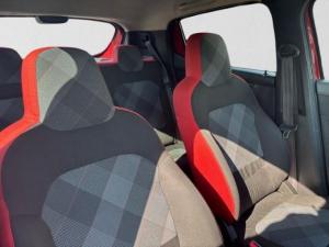 Renault Kwid 1.0 Techno manual - Image 12