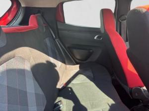 Renault Kwid 1.0 Techno manual - Image 13