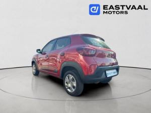 Renault Kwid 1.0 Techno manual - Image 8