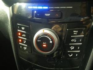 Mahindra XUV 3XO 1.2T MX2 auto - Image 23