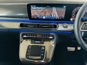 Mercedes-Benz V-Class V300d Exclusive - Image 11