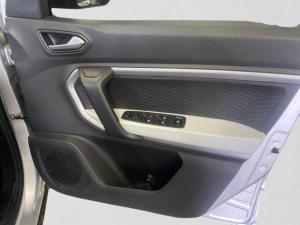 Renault Kiger 1.0T Techno - Image 11